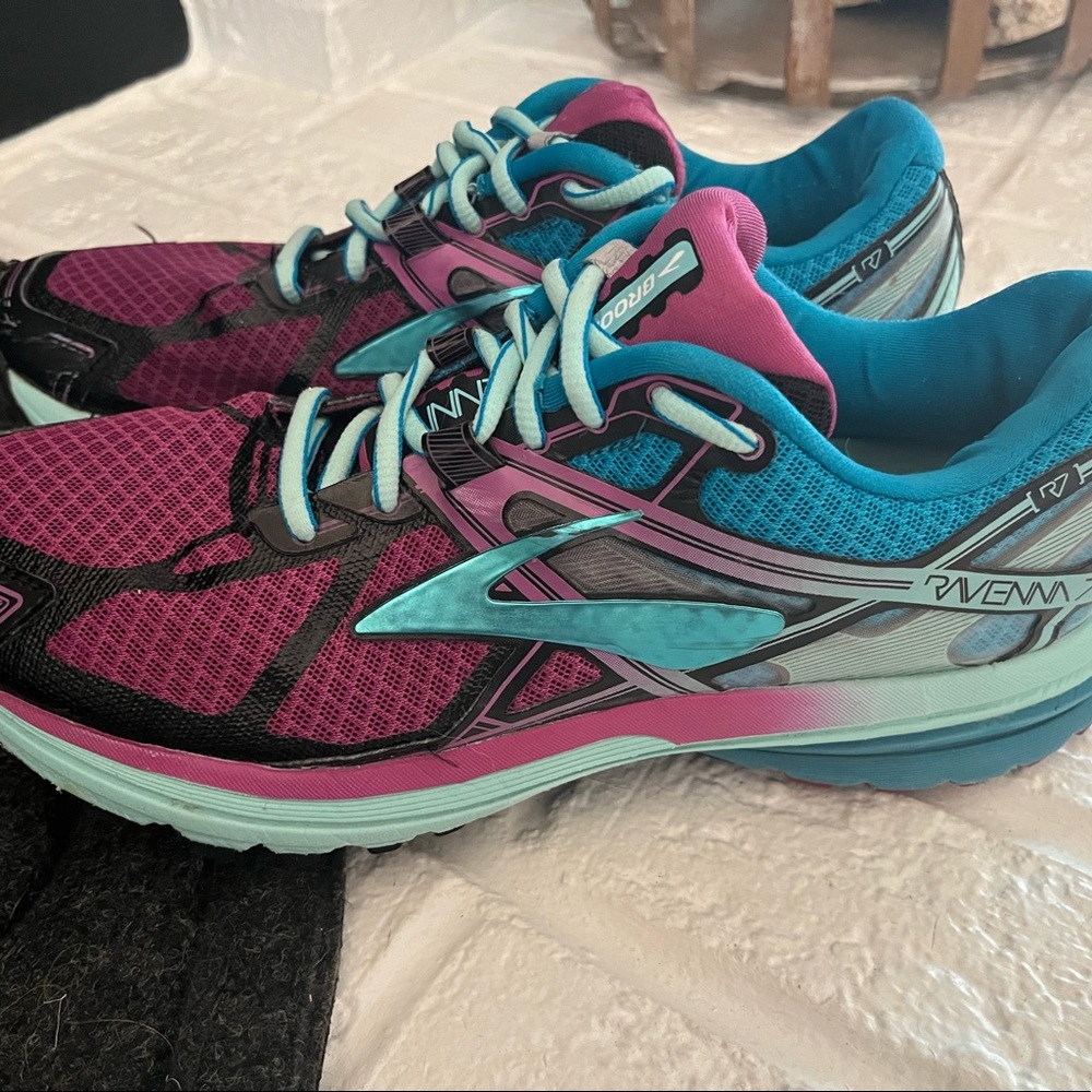 Brooks Ravenna Sneakers
